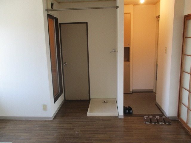 ジュネス十日市場Ａ棟 玄関