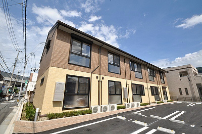 プレミール宇佐 205号室 外観