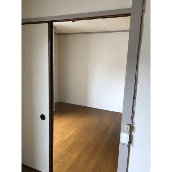 コスモスビル ベッドルーム