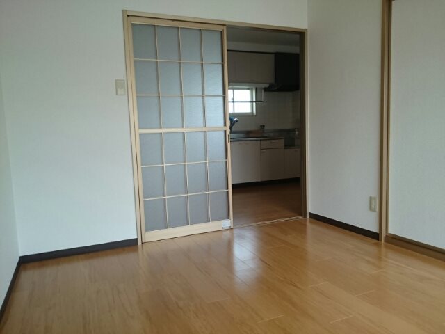 エル・ガーデンＡ リビング