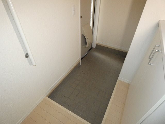 ボナールN 玄関