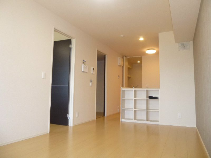 Les　Saison上岡田 リビング