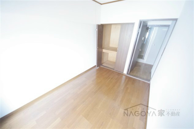 向陽ビル ベッドルーム