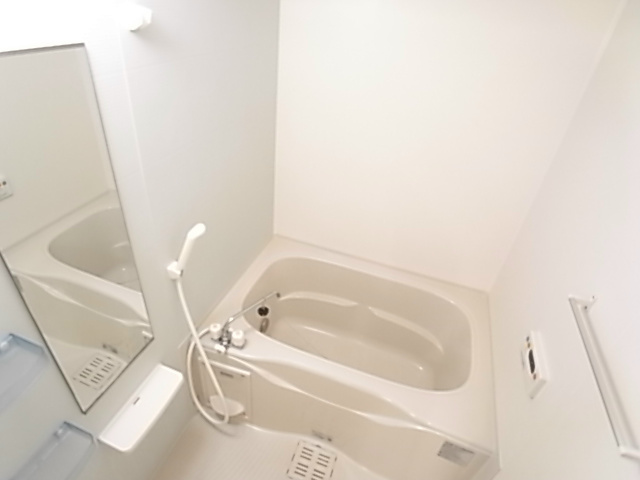 フルール　ド　スリジェ 風呂画像