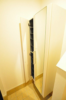 カーサフォンターナ  玄関