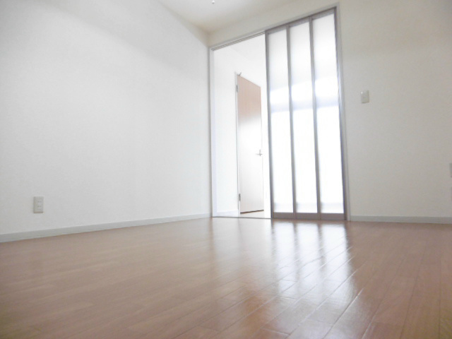 ソフィア リビング