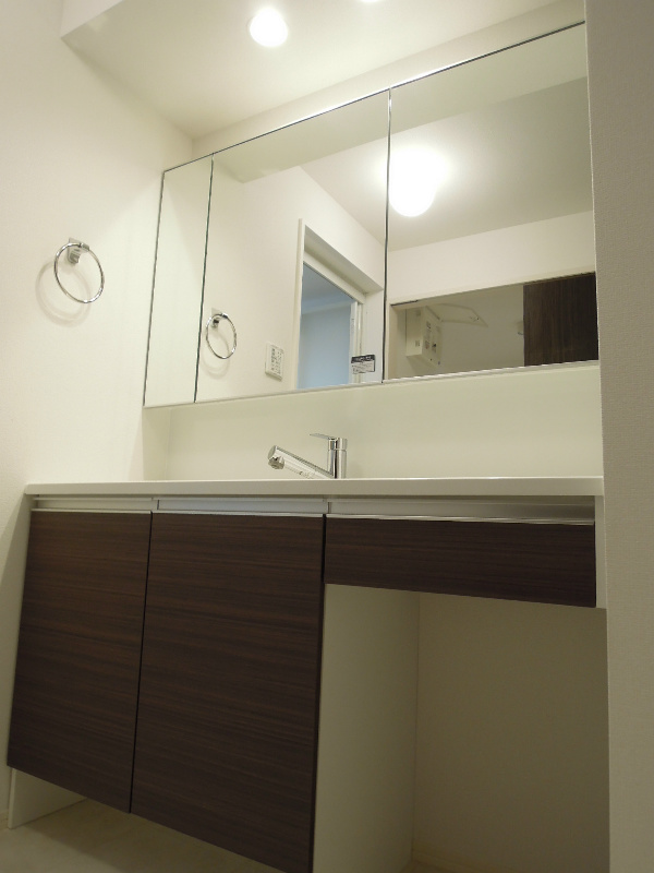 Montrose(モンローズ） 洗面所