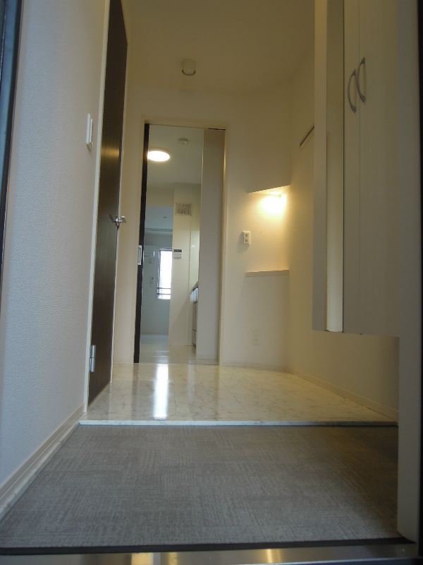 Montrose(モンローズ） 玄関