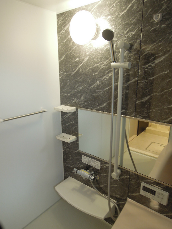 Montrose(モンローズ） 風呂画像