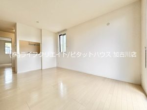 セントリビエ下滝野　Ｂ棟 リビング