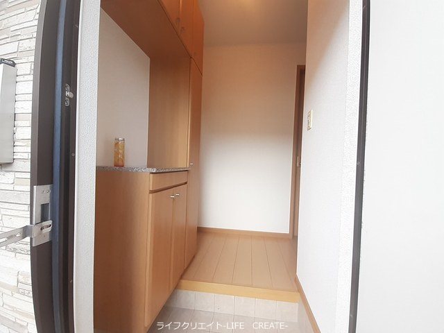アンリシールI 玄関