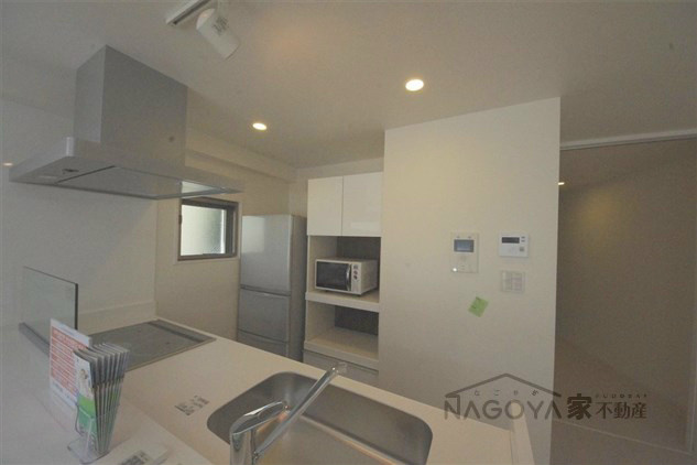 グランドゥール覚王山 キッチン