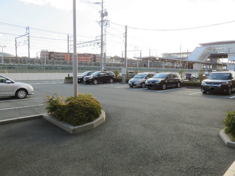 Ｏｎｅ　Ｆａｃｅ 駐車場