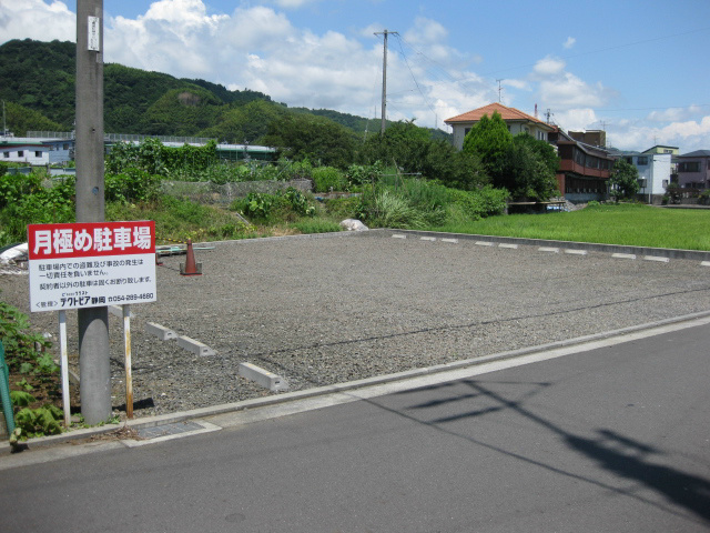 楠駐車場 外観