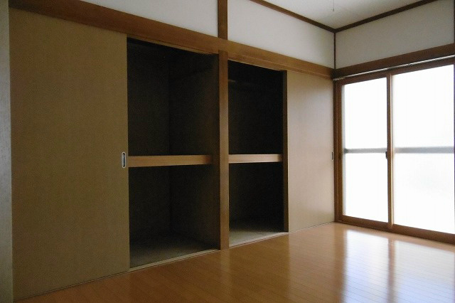 北沢貸家(青木島)６号 リビング
