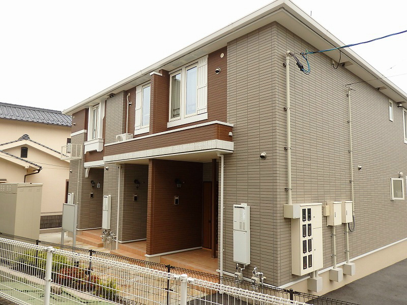 アルモニー串戸 外観