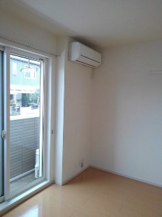 アルモニー串戸 ベッドルーム