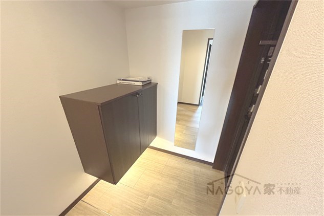 アーデン東別院 玄関