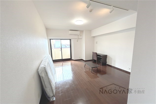 アーデン東別院 リビング