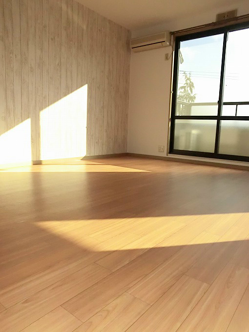 グリーンリーフひがし川 リビング