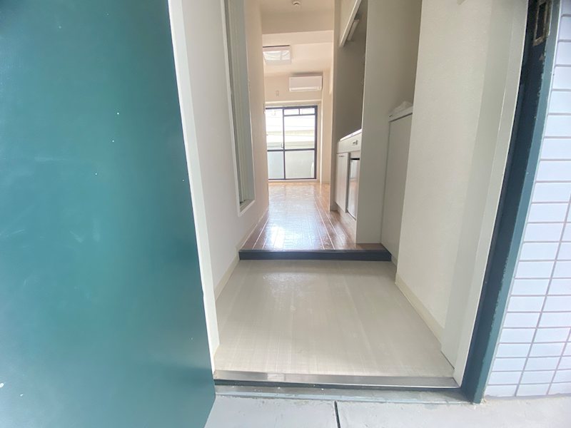 サンゴマンション 玄関