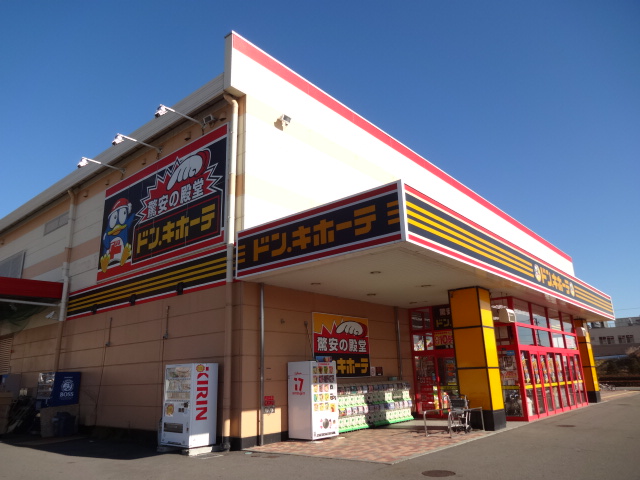 ラ・ペジーブル ショッピング施設