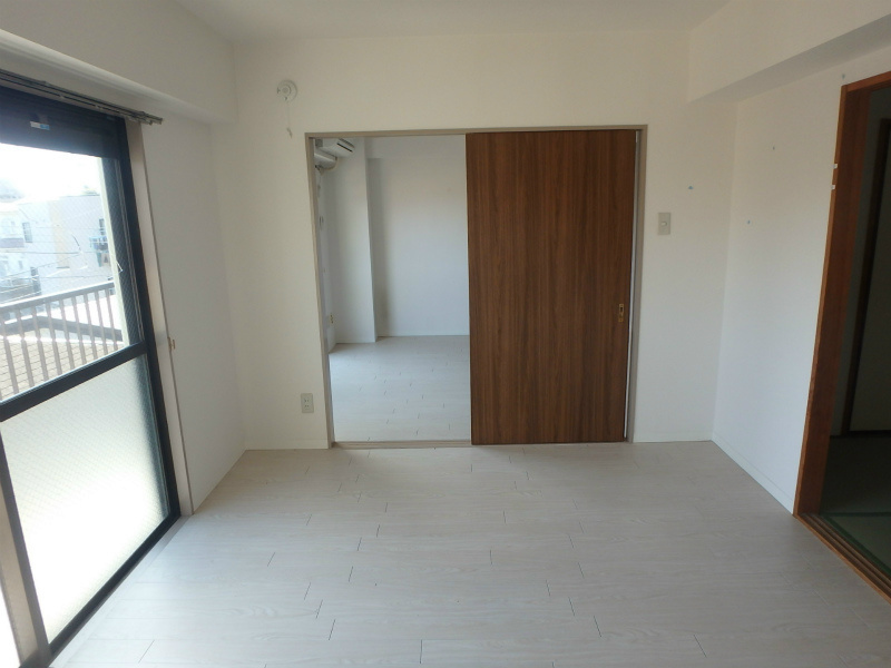 リヴェールシェソワ リビング