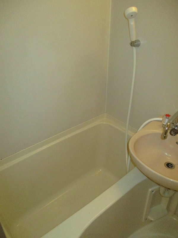 ガーデンヒルズ横浜 風呂画像