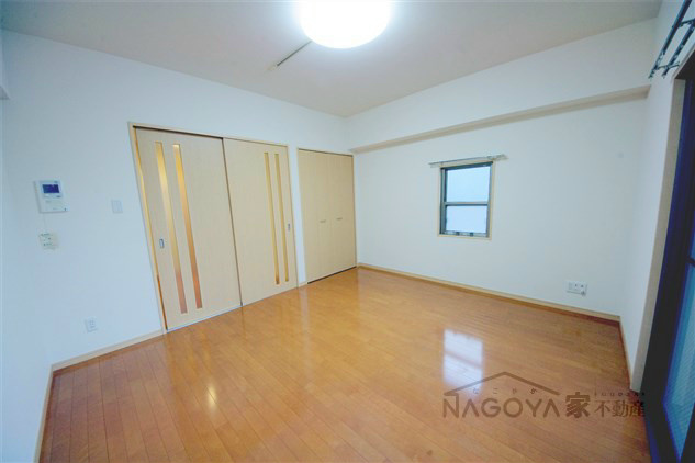 ル・シャンパーニュ ベッドルーム