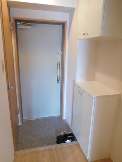 ラカーサフェリーチェ 玄関