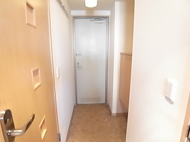 アルシュ　川　 玄関