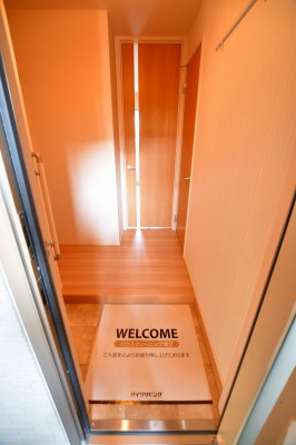 トレス城野館 玄関