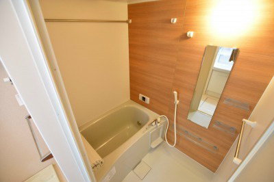 トレス城野館 風呂画像