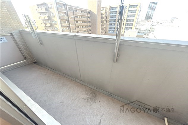 Gramercy Shirakawa Koen ベランダ