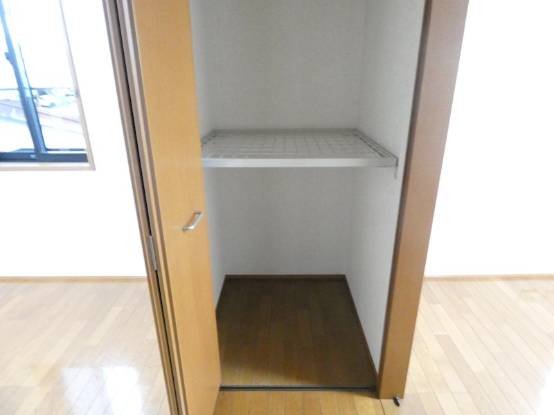 サンヒル高砂 収納