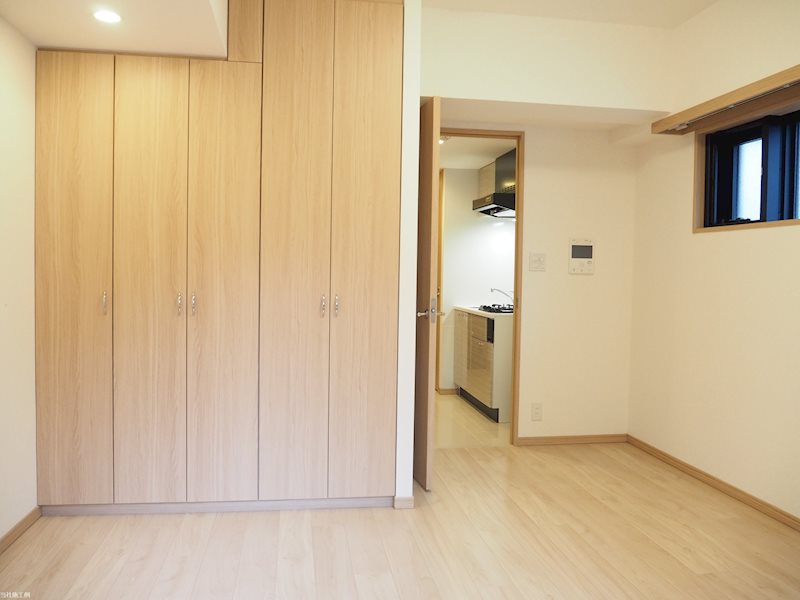 ルーブル新宿原町 ベッドルーム