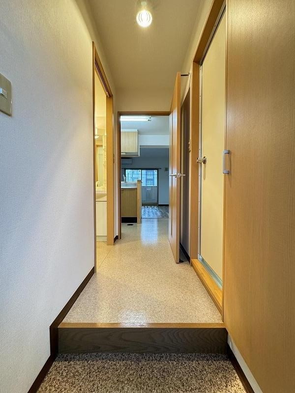 グランストーク立野 玄関