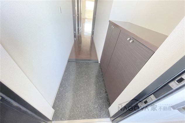 ベレーサ熱田 玄関