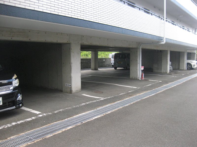 リバーサイド車田 駐車場