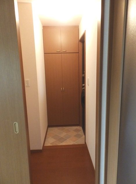 サンライトハウスA棟 玄関