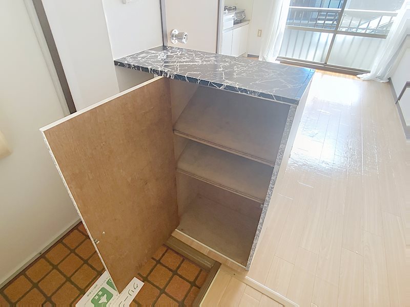 イトウハイツ 玄関