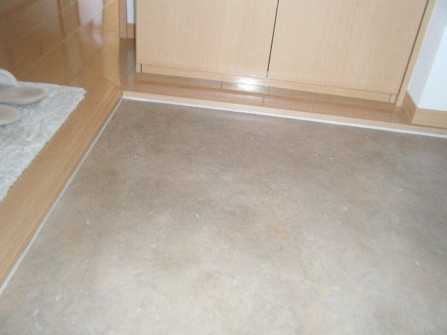 リビングタウン小倉町 玄関