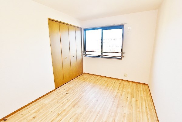 メルベーユ前田Ⅱ  ベッドルーム