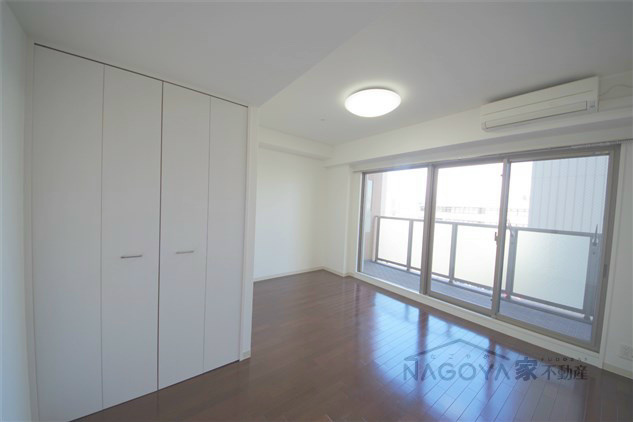 エスティメゾン東別院 リビング