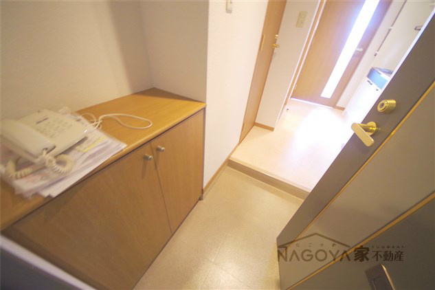 ディオケネス 玄関