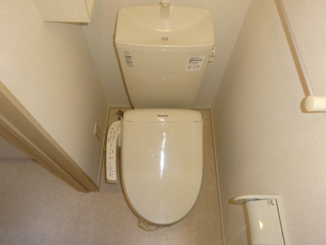 ウォークアップコクブⅢ トイレ