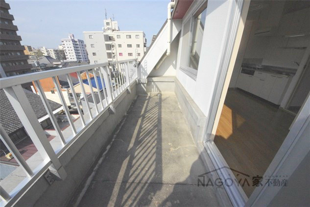 橘ハイツ弐番館 ベランダ