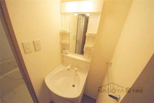 ヴィオレット泉 その他4