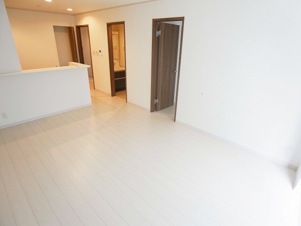 ユニヴェール その他10