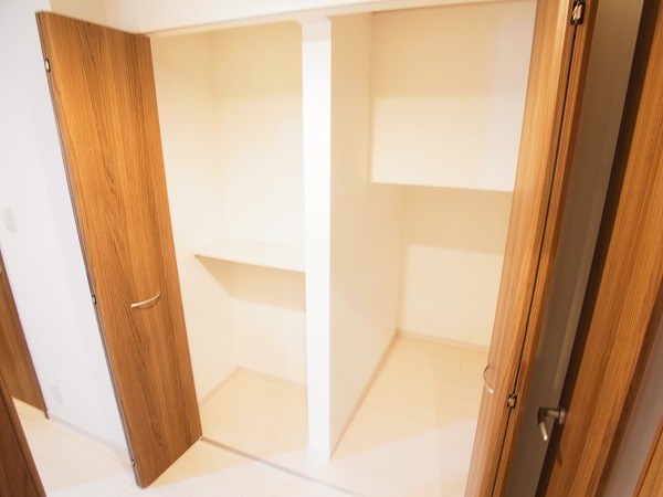 ユニヴェール その他13